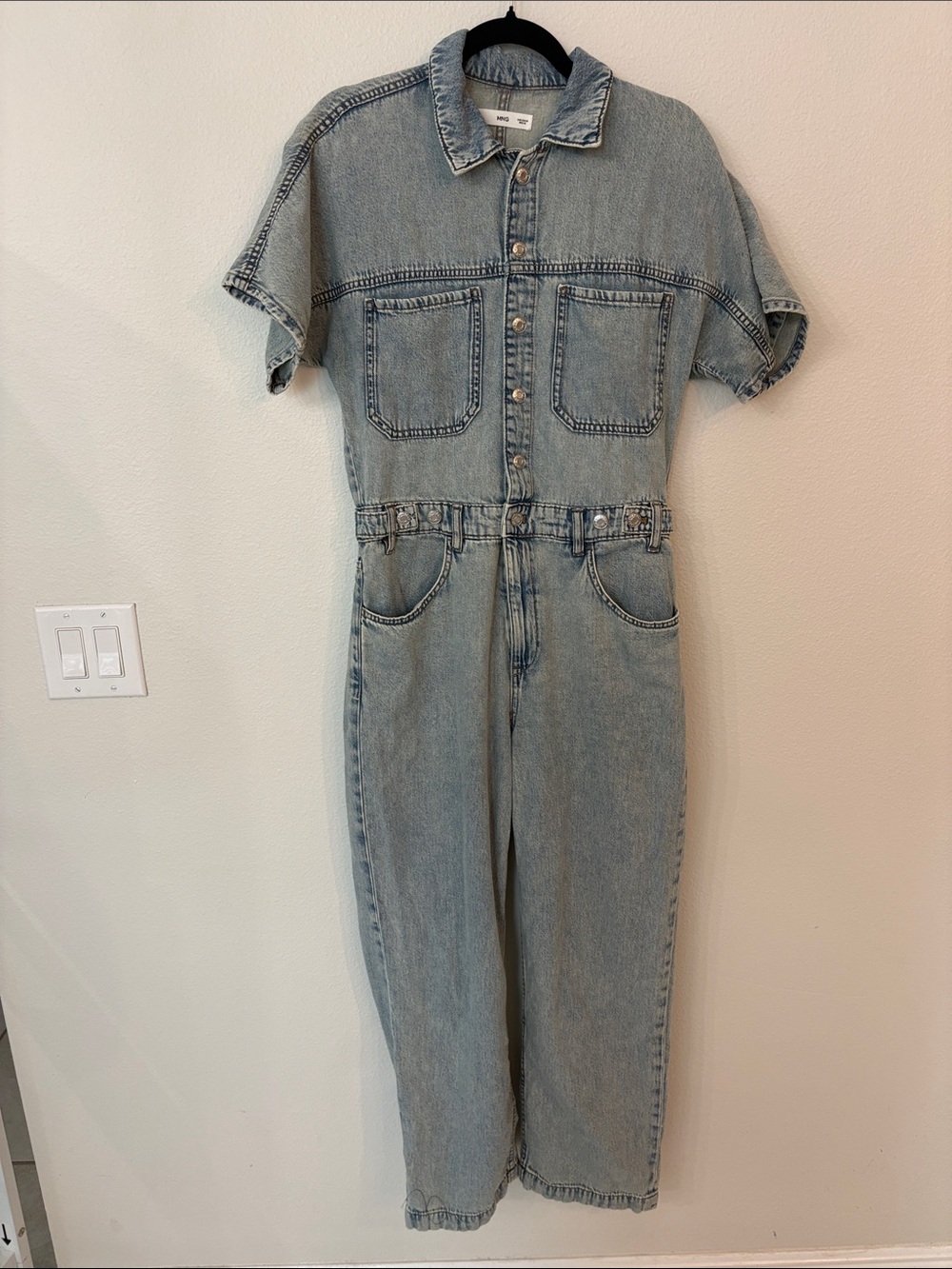 Mango MNG Light Wash Denim Short Sleeve Jumpsuit Size M Utility Boiler Suit
